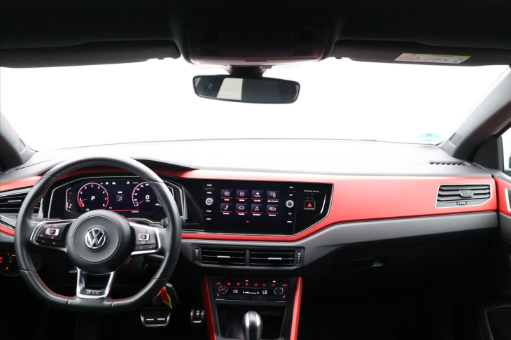 Volkswagen Polo 2,0 TSI GTI DSG Virtual Matrix