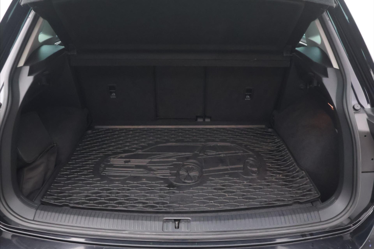 Volkswagen Tiguan 2.0 TDI 110kW 4MOT Highline DPH