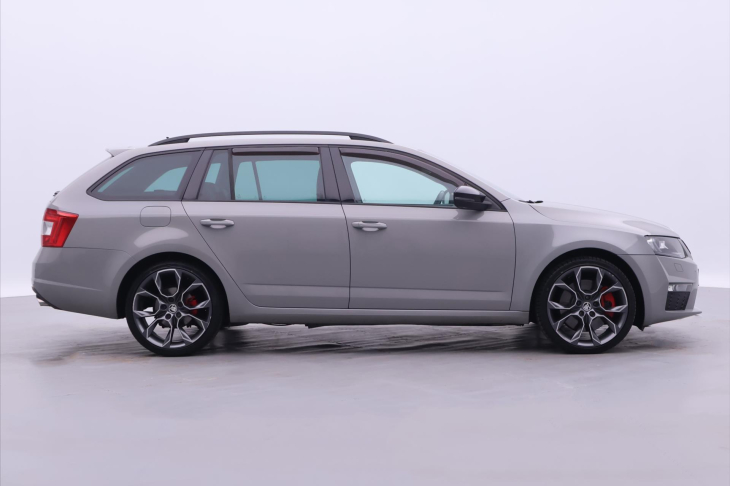 Škoda Octavia 2,0 TDI 135kW DSG Webasto RS