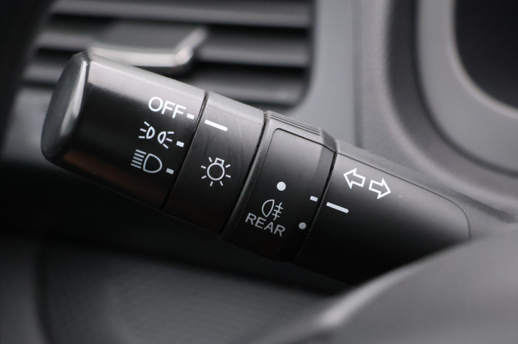 Honda CR-V 1,6 D 88kW Comfort CZ Navi