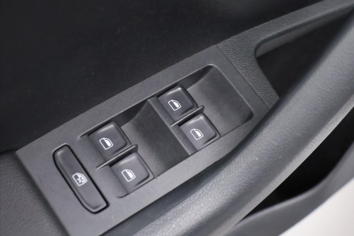 Škoda Octavia 1,4 TSI 103kW Elegance+ Xenon