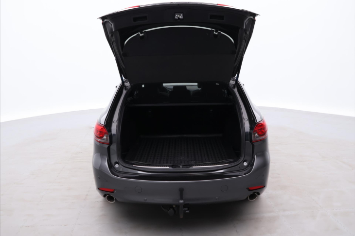 Mazda 6 2,2 D 135KW Revolution TOP CZ