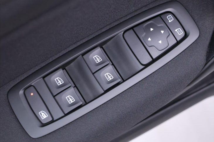 Renault Mégane 1,2 TCe 97kW Klima CZ 1.Maj