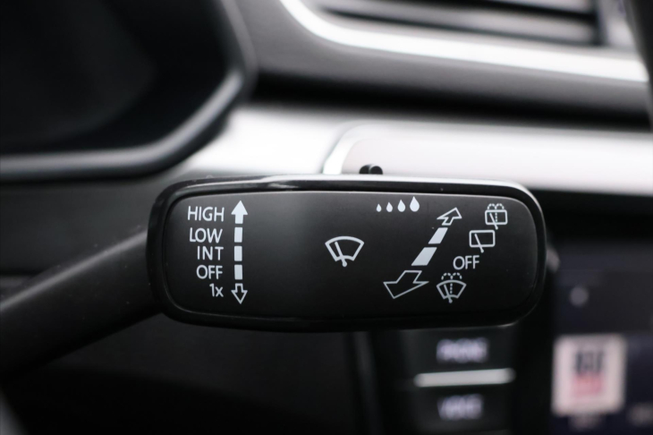 Škoda Superb 2.0 TDI DSG CZ Style Plus Kůže