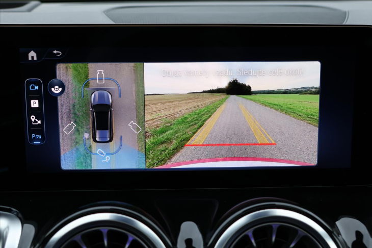 Mercedes-Benz GLB 2,0 220 4Matic AMG Premium