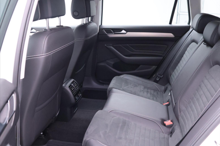 Volkswagen Passat 2,0 TSI 206kW CZ 4x4 DSG DPH
