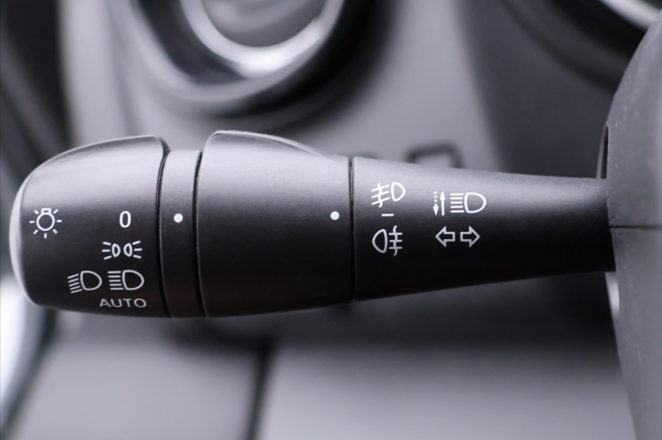 Renault Trafic 2,0 DCI 107kW CZ DPH