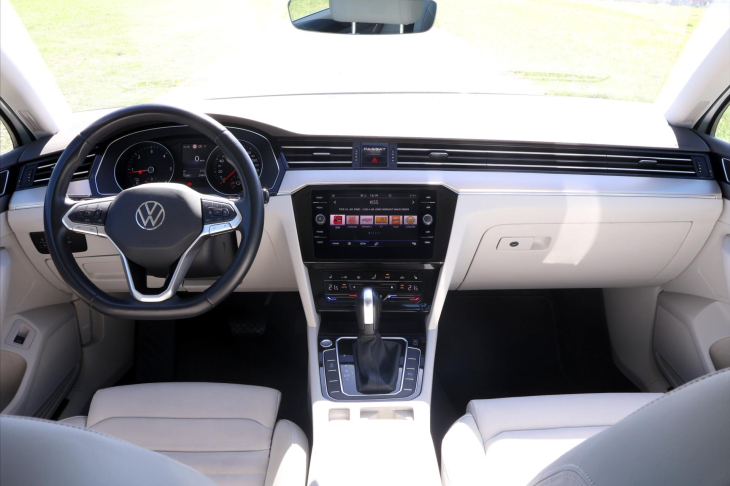 Volkswagen Passat 2.0 TDI 147kW DSG CZ Elegance