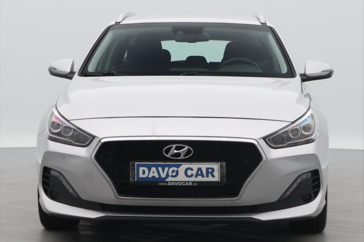 Hyundai i30 1,6 CRDi 85kW Style CZ 1.Maj.