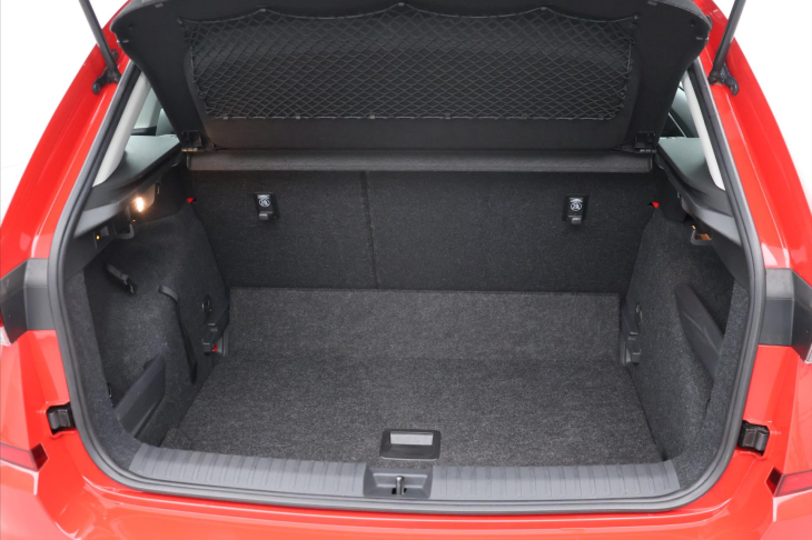 Škoda Kamiq 1,0 TSI DSG Style Virtual Kessy