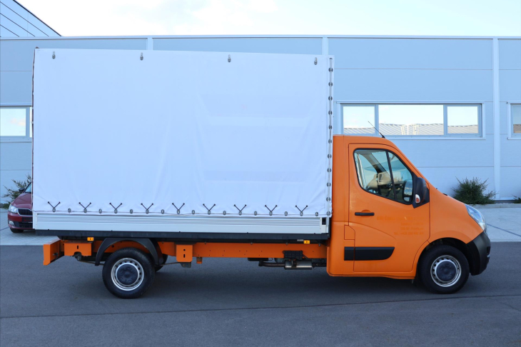 Opel Movano 2,3 110kW Klima CZ 1Maj.