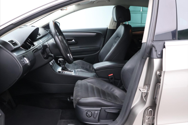 Volkswagen CC 2.0 TDI 103kW DSG Xenon CZ