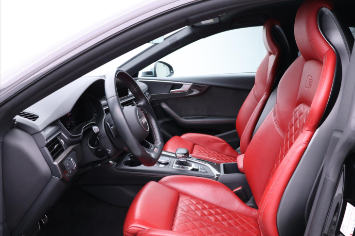 Audi S5 3,0 TFSI 260kW Quattro S-line