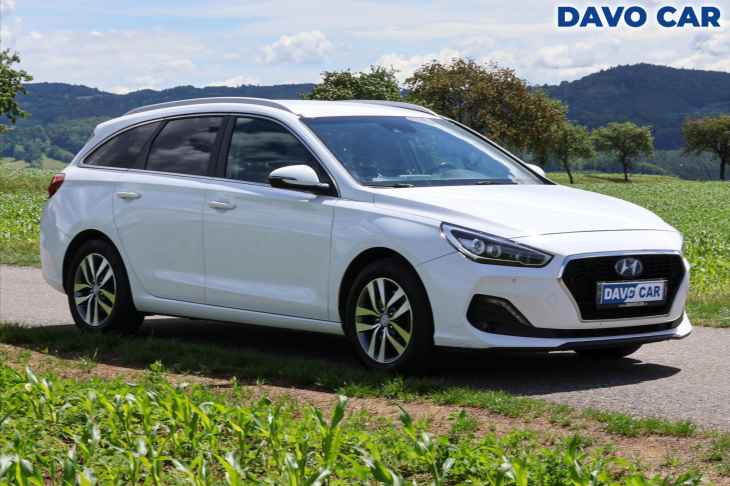 Hyundai i30 1.6 CRDi Automat CZ Style LED
