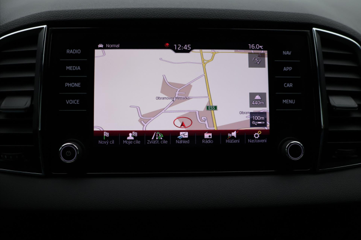 Škoda Karoq 2,0 TDI DSG 4x4 Sportline DPH