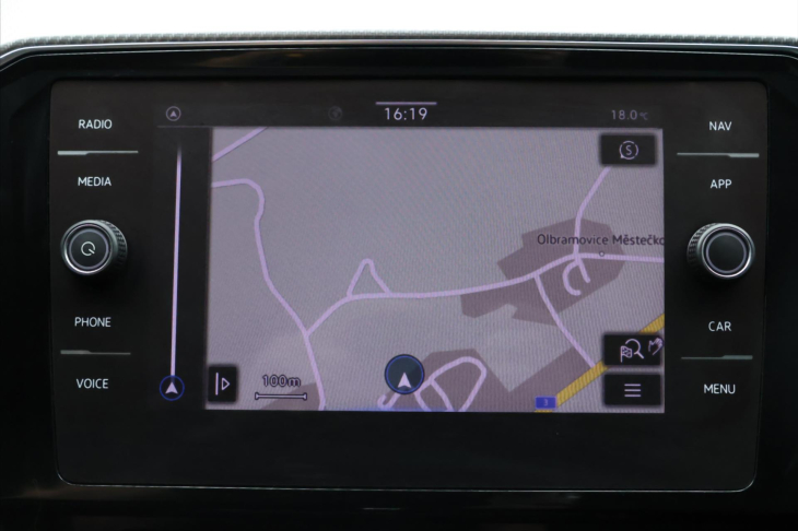 Volkswagen Passat 2,0 TDI 140kW DSG CZ R-line