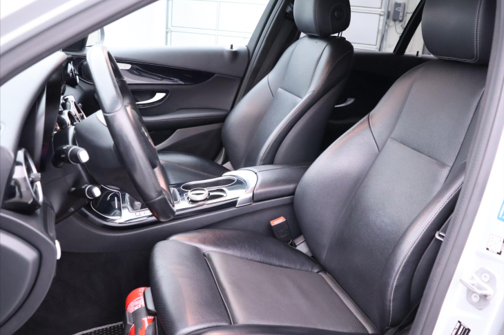 Mercedes-Benz Třídy C 1,6 85kW Kůže LED 180d