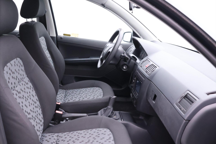 Škoda Fabia 1,2 12V 47kW Klimatizace CZ