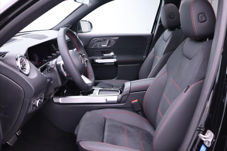 Mercedes-Benz GLB 2,0 200d 4Matic AMG Premium