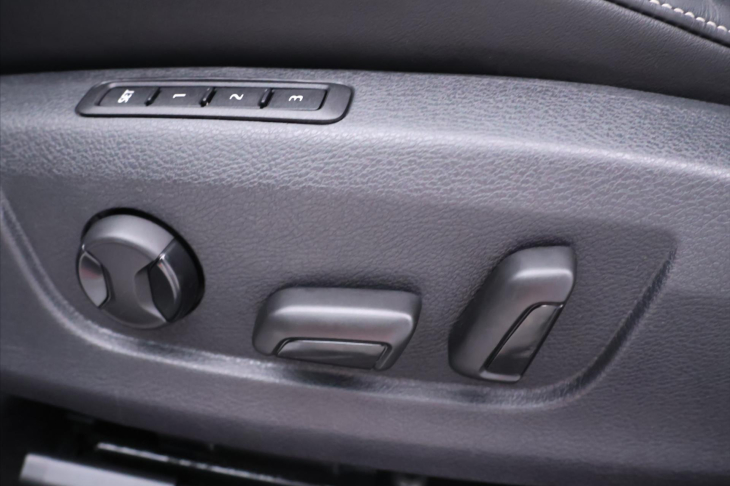 Škoda Superb 2,0 TDI 140kW DSG Style 4x4