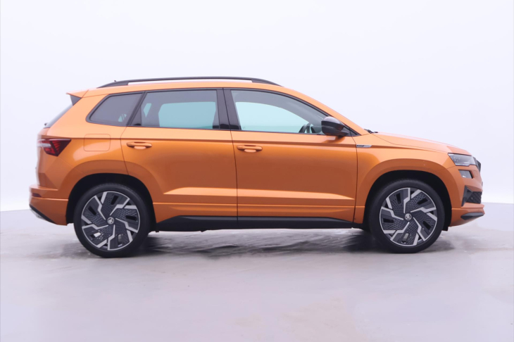 Škoda Karoq 2,0 TDI DSG Sportline 4x4 DPH