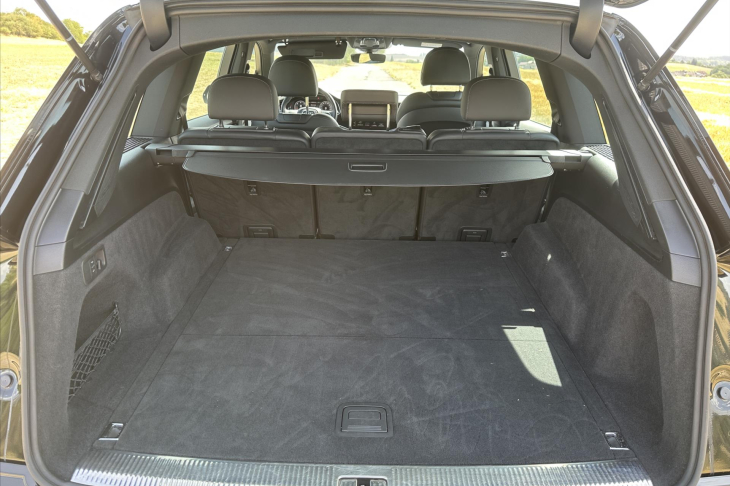 Audi Q7 3.0 50 TDI Quattro S line CZ DPH