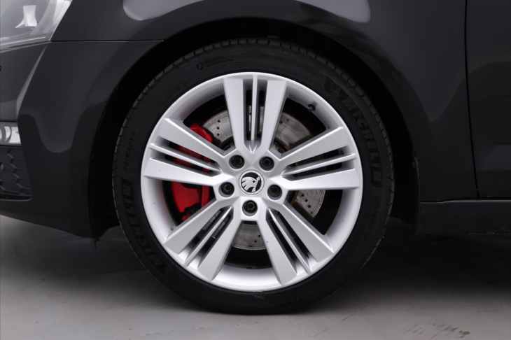 Škoda Octavia 2,0 TDI 135kW RS Xenon Navi