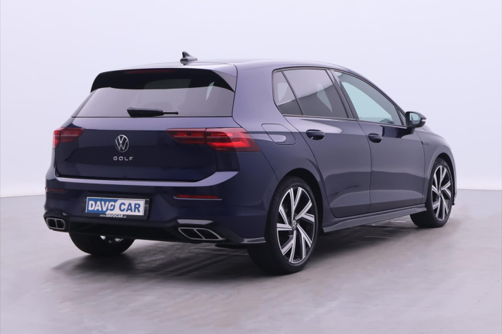 Volkswagen Golf 1,5 eTSI 110kW DSG R-Line LED