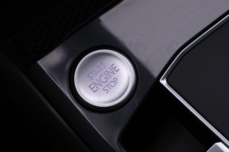 Volkswagen Tiguan 2,0 TSI R-line Highline DSG 4M