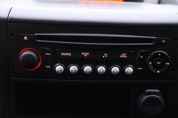 Peugeot Partner 1,6 VTi 88kW klima Tempo DPH CZ