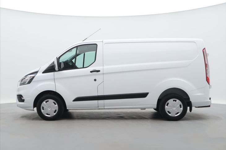 Ford Transit Custom 2,0 TDCi 96 kW Dílna DPH Tažné