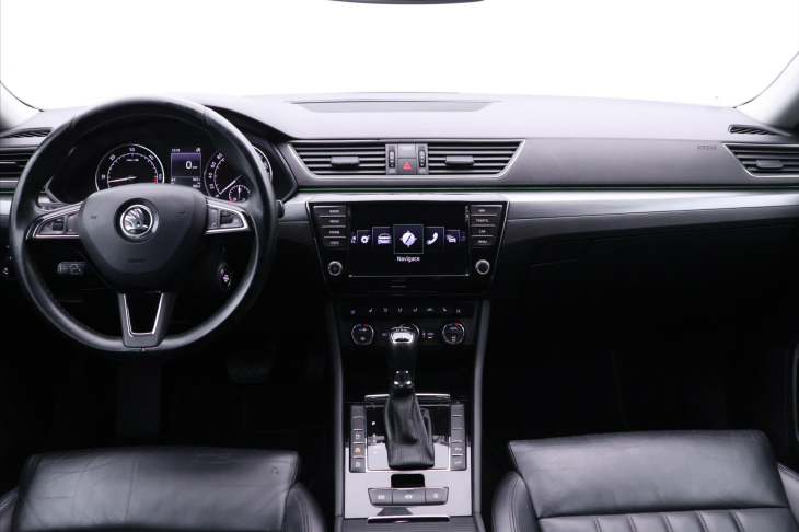 Škoda Superb 2,0 TDI 140kW DSG Style Kůže