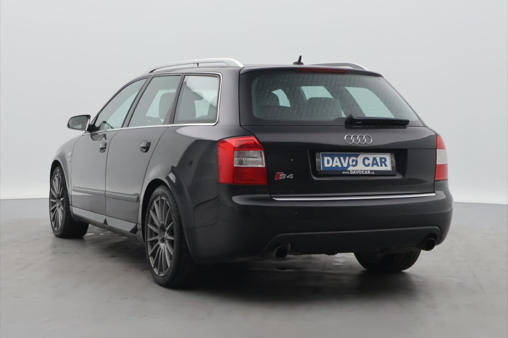 Audi S4 4,2 V8 253kW Quattro Recaro
