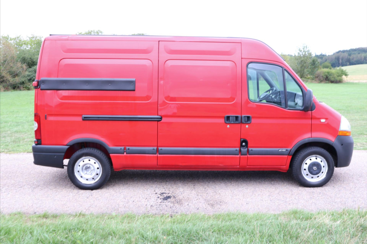 Renault Master 2.5 dCi 74kW L2H2P2 CZ DPH