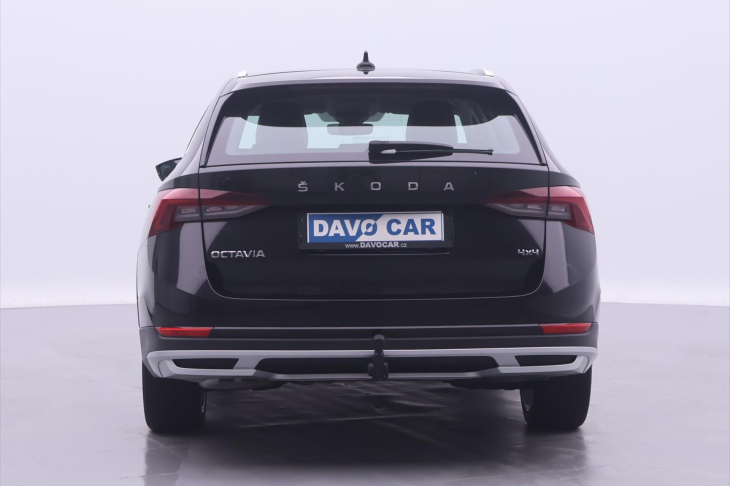 Škoda Octavia 2,0 TDI Scout 4x4 DSG DPH