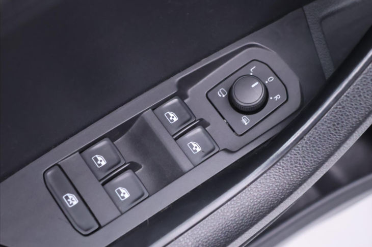 Škoda Karoq 2,0 TDI 85kW Style DSG CZ DPH