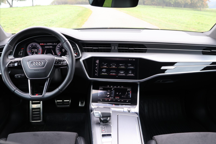 Audi A7 3,0 50TDI S-line Noční vidění