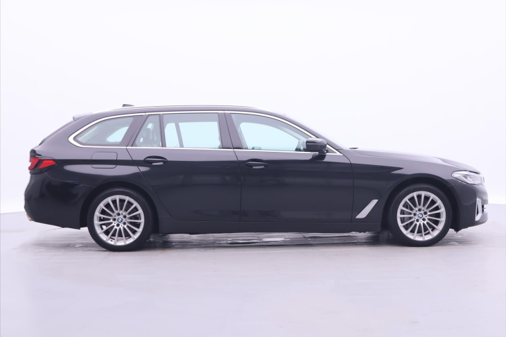 BMW Řada 5 3,0 530d xDrive 210kW Aut.