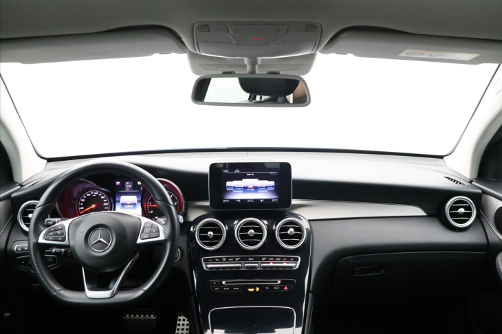 Mercedes-Benz GLC 2,1 250d 150 kw 4MATIC CZ AMG