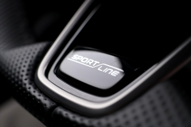 Škoda Octavia 2,0 TDI 110kW DSG Sportline DPH