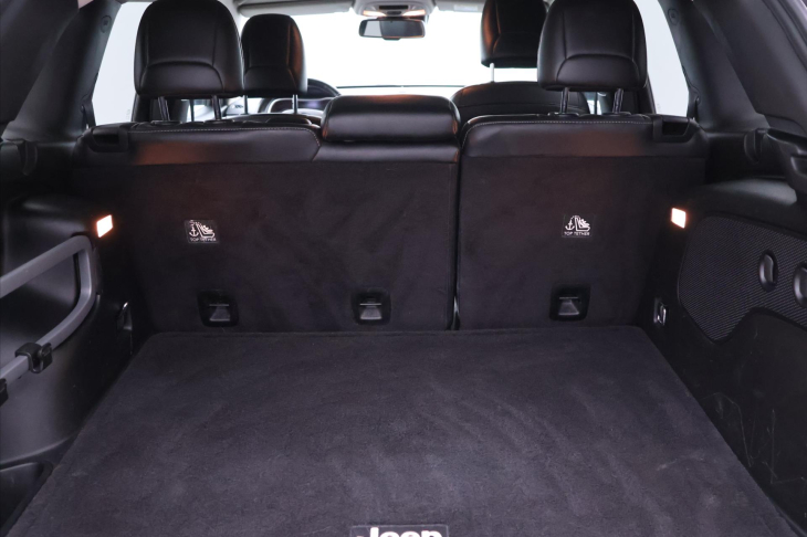 Jeep Cherokee 2,2 M-Jet 147kW Aut. AWD DPH