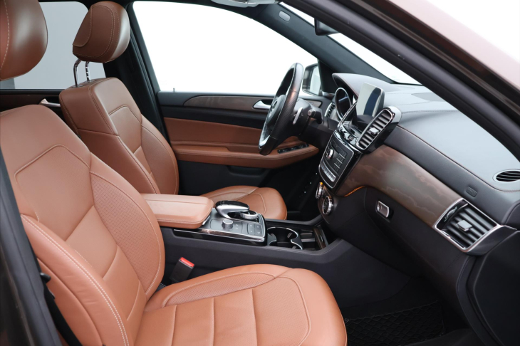 Mercedes-Benz GLS 3,0 350d 190kW 4MATIC CZ DPH