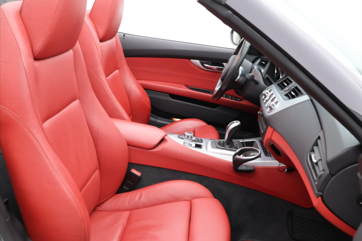 BMW Z4 3,0 i 225kW sDrive 35i CZ