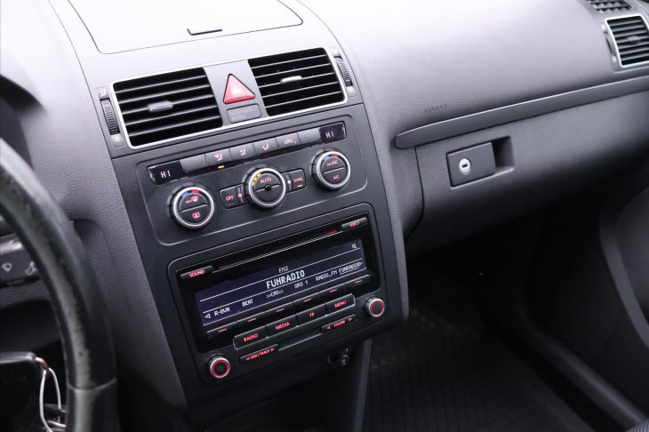 Volkswagen Touran 1,4 TSI 110kW Comfort CZ
