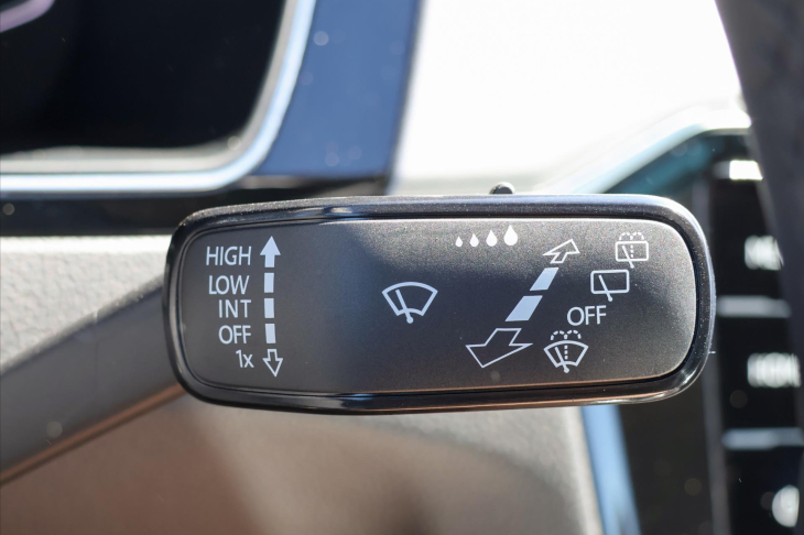Volkswagen Passat 2,0 TDI DSG Matrix Virtual DPH