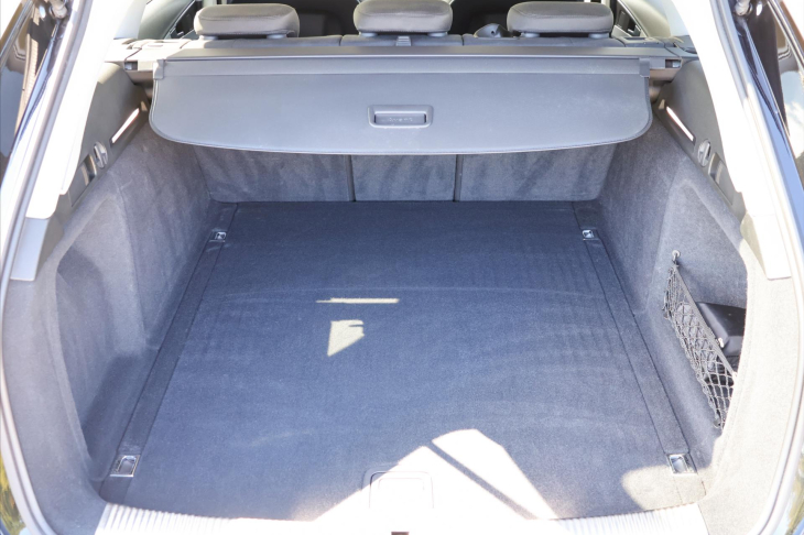 Audi A4 2,0 TDI 110kW Sport Navi Xenon