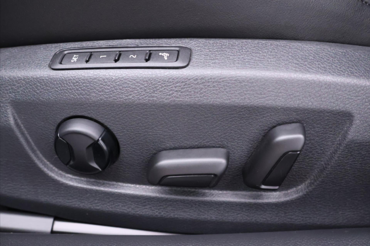 Škoda Superb 2,0 TDI 140kW DSG 4x4 L&K DPH