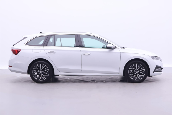 Škoda Octavia 2,0 TDI DSG Style Kůže Matrix