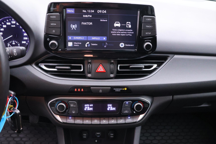 Hyundai i30 1,5 T-GDI 117kW CZ 1.Maj. DPH