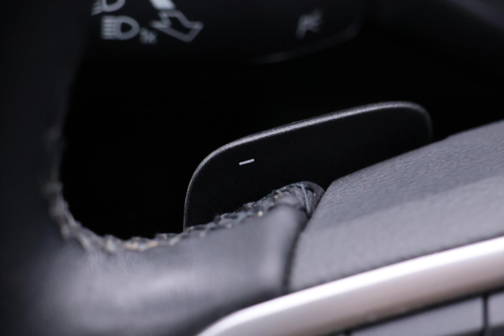 Volkswagen Golf 2,0 TDI 110kW DSG Style DPH